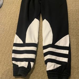 Adidas sweatpants
